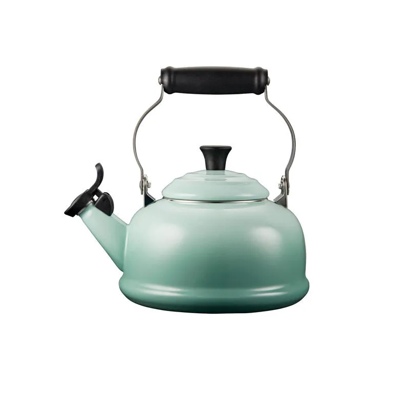 Le Creuset Classic Whistling Kettle