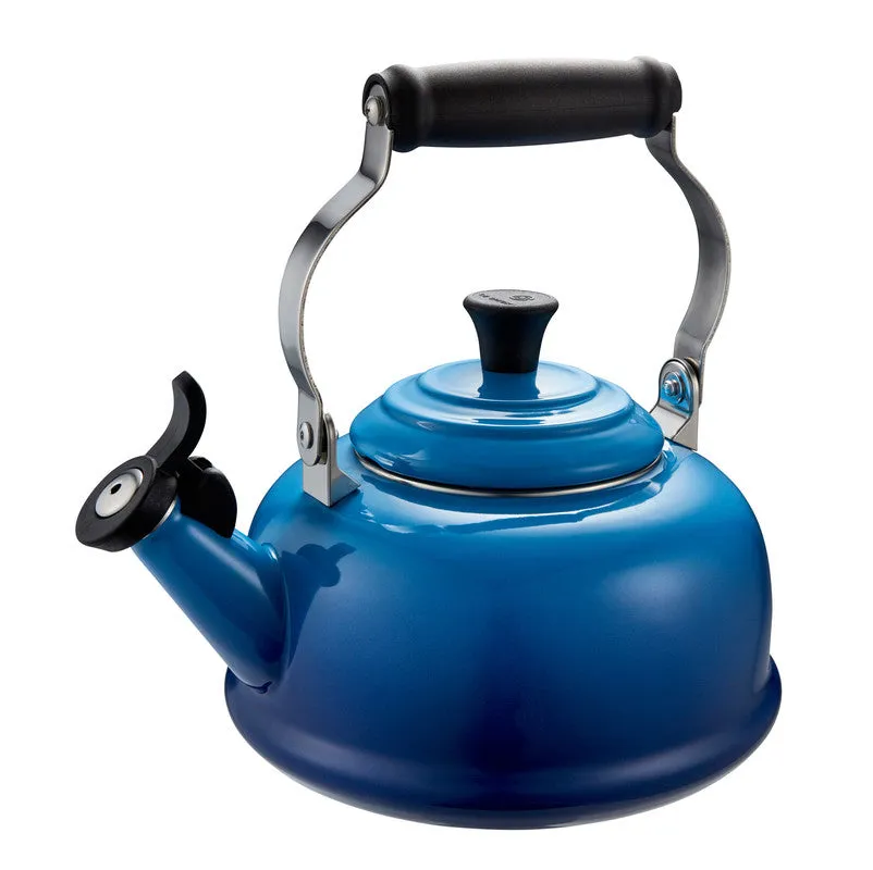 Le Creuset Classic Whistling Kettle