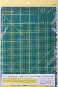 OLFA FOLDING MAT FOR ROTARY CUTTERS 630X450X2.5MM MAT FCM-A2