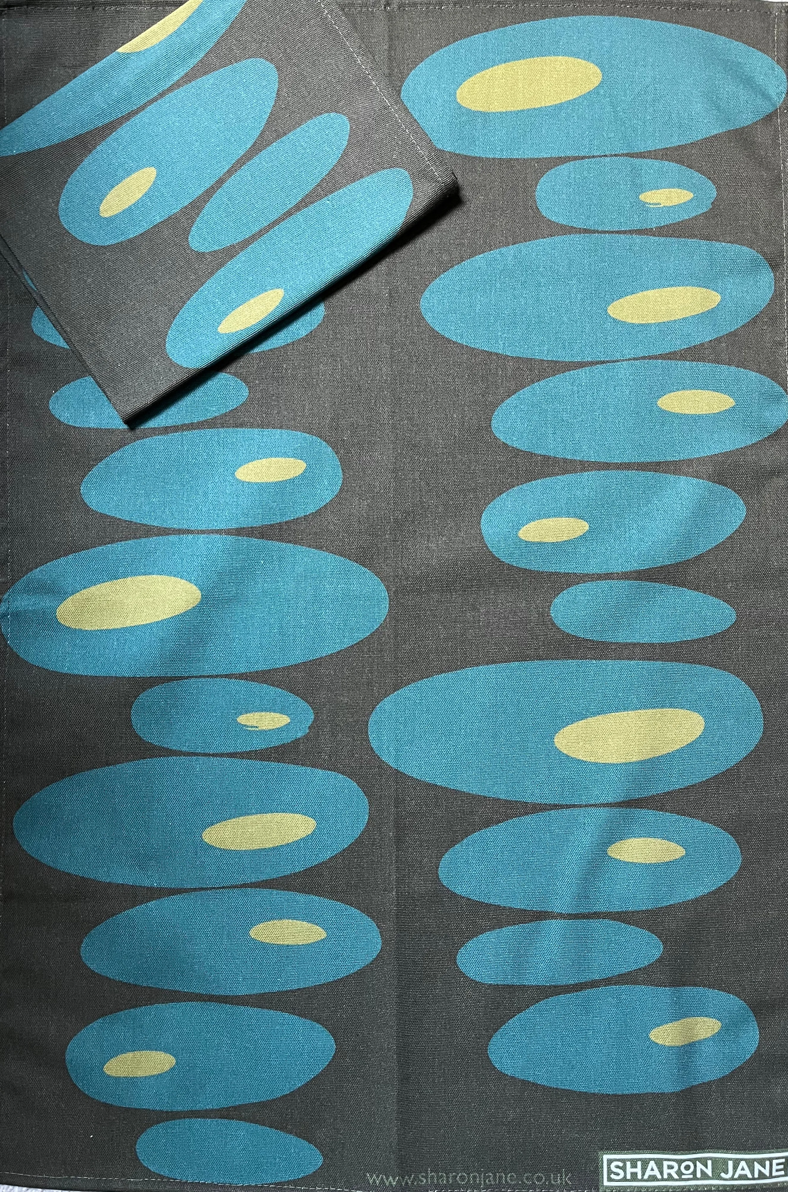 Pebbles Tea Towel - Charcoal    Teal