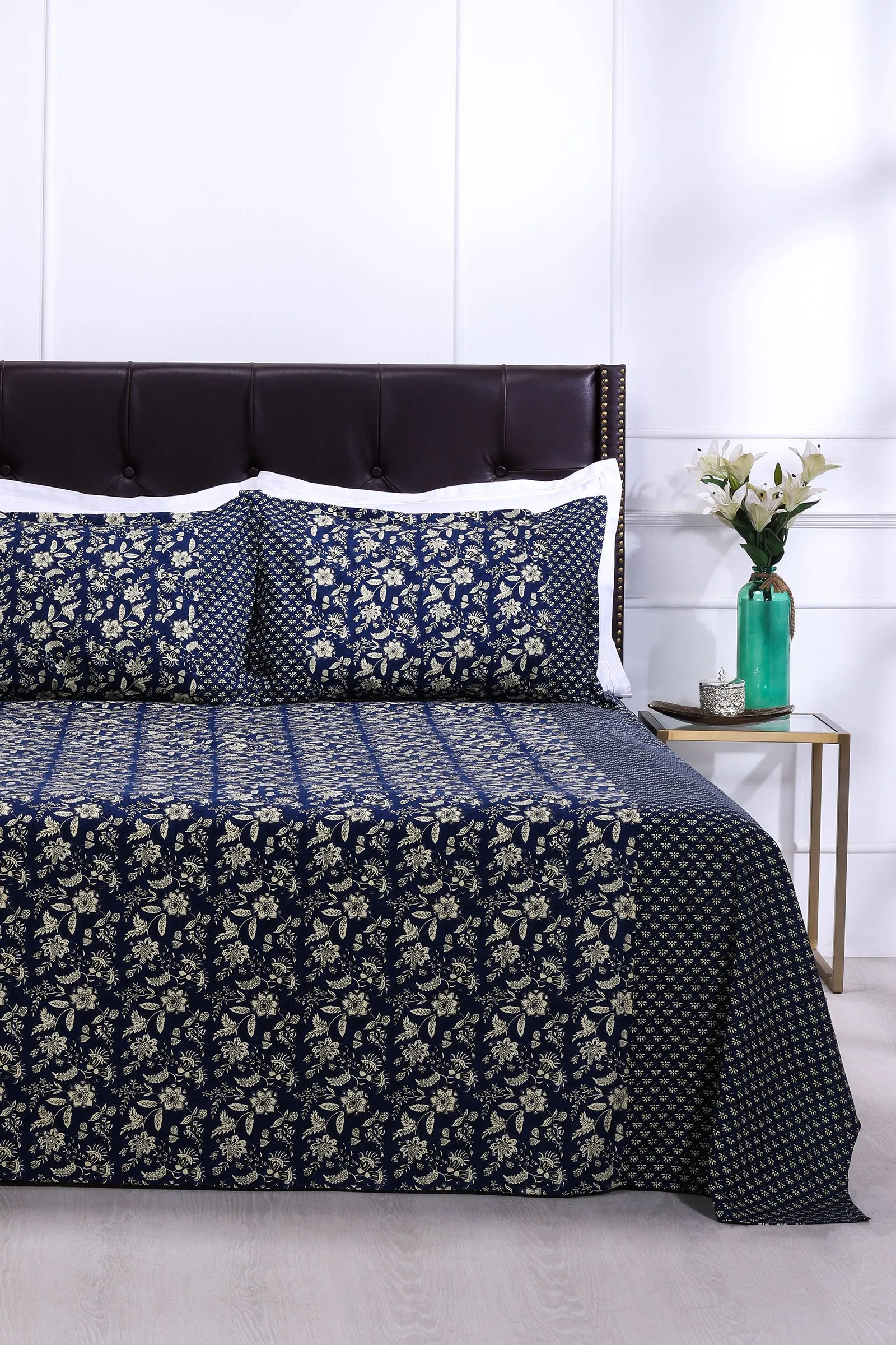 Rahat Floral Jaal Navy Blue Cotton Bedsheet