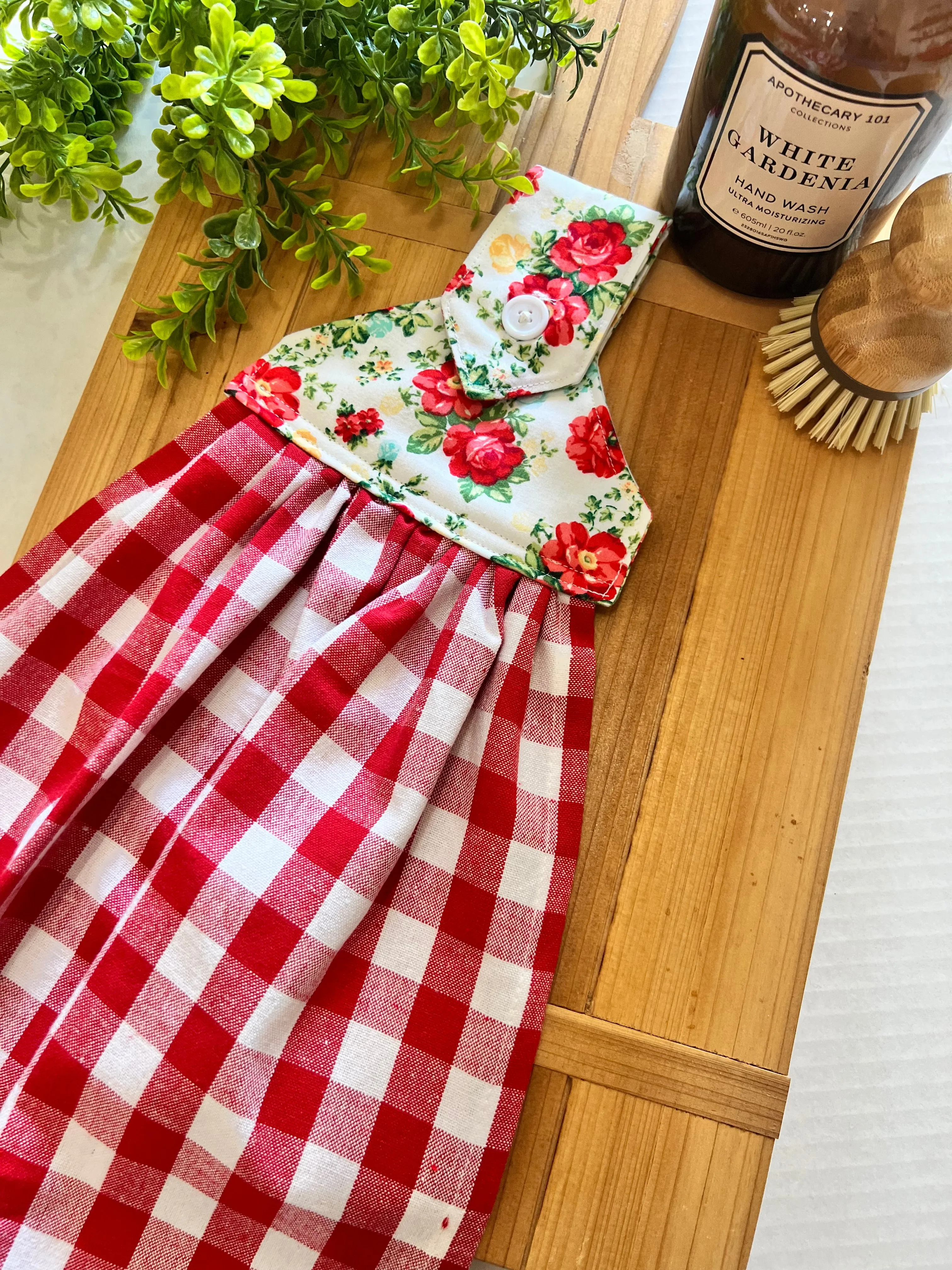 Vintage Floral Towel